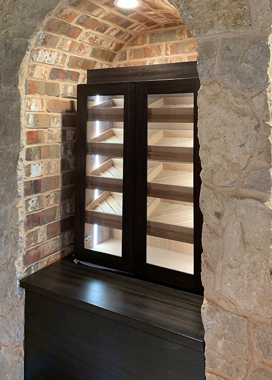 Traditional Wine Cellar Cabinet - Dallas, Texas